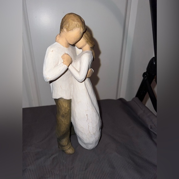 Willow Tree by Susan Lordi Promise 9" Tall Hand-Painted resin figure - Picture 6 of 6